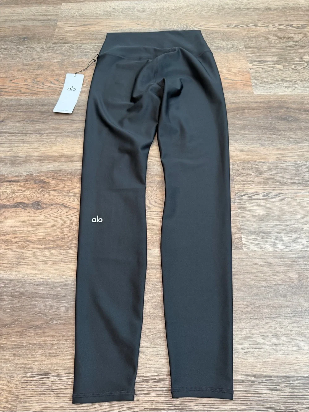 NWT Alo Yoga High Waist Airlift Legging Black Full Length Size Medium